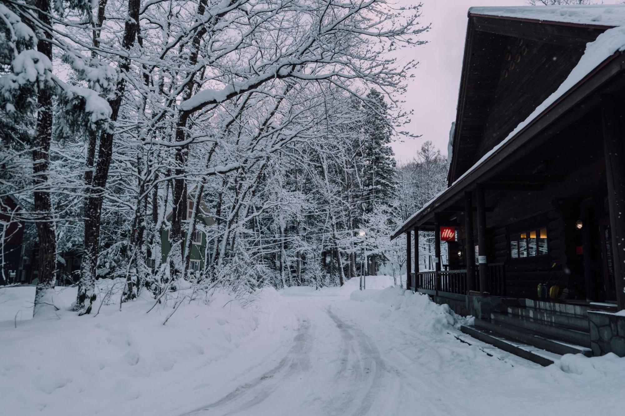 Double Black Hotel Hakuba Exterior foto